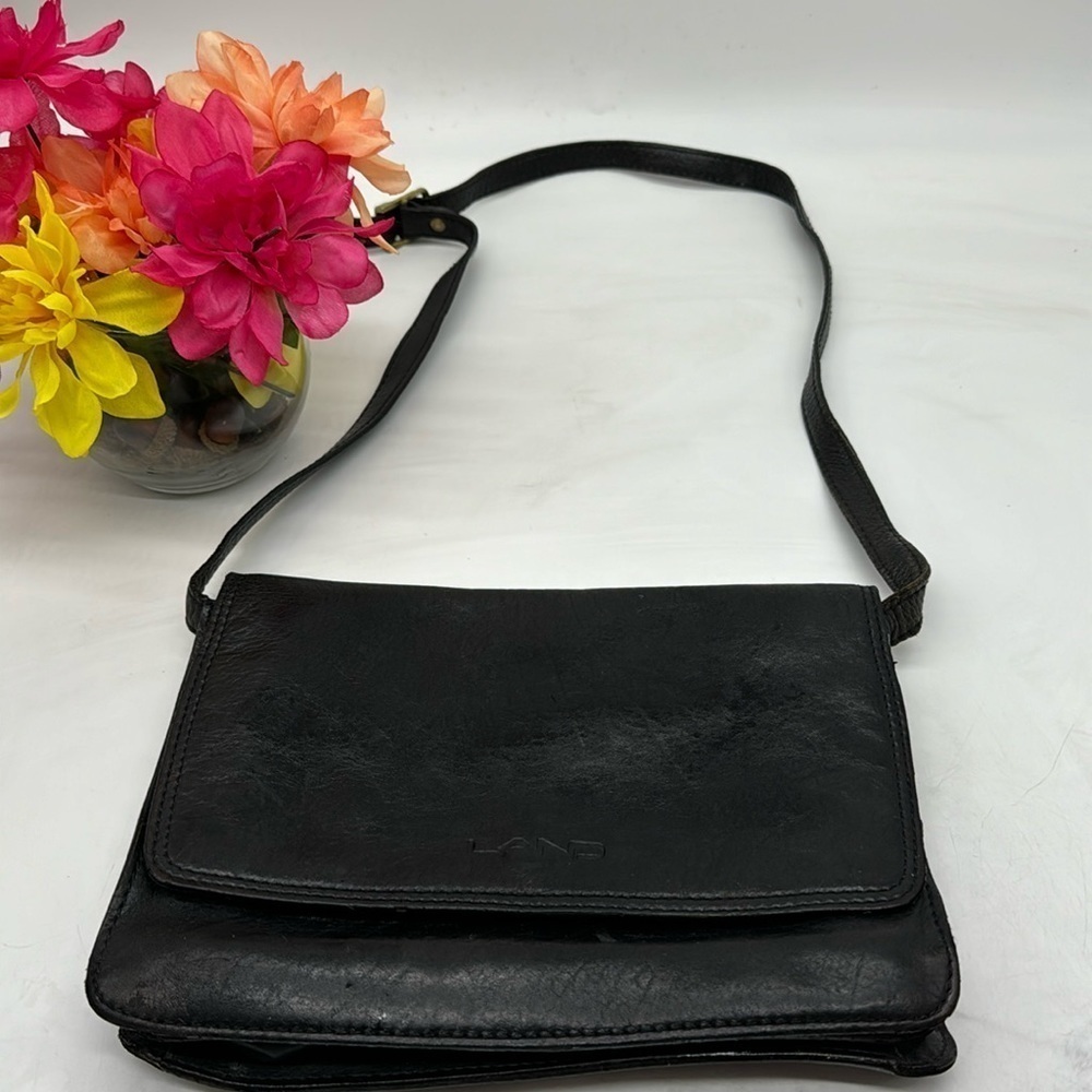 LAND Vintage Black Leather Crossbody Bag BP4787E